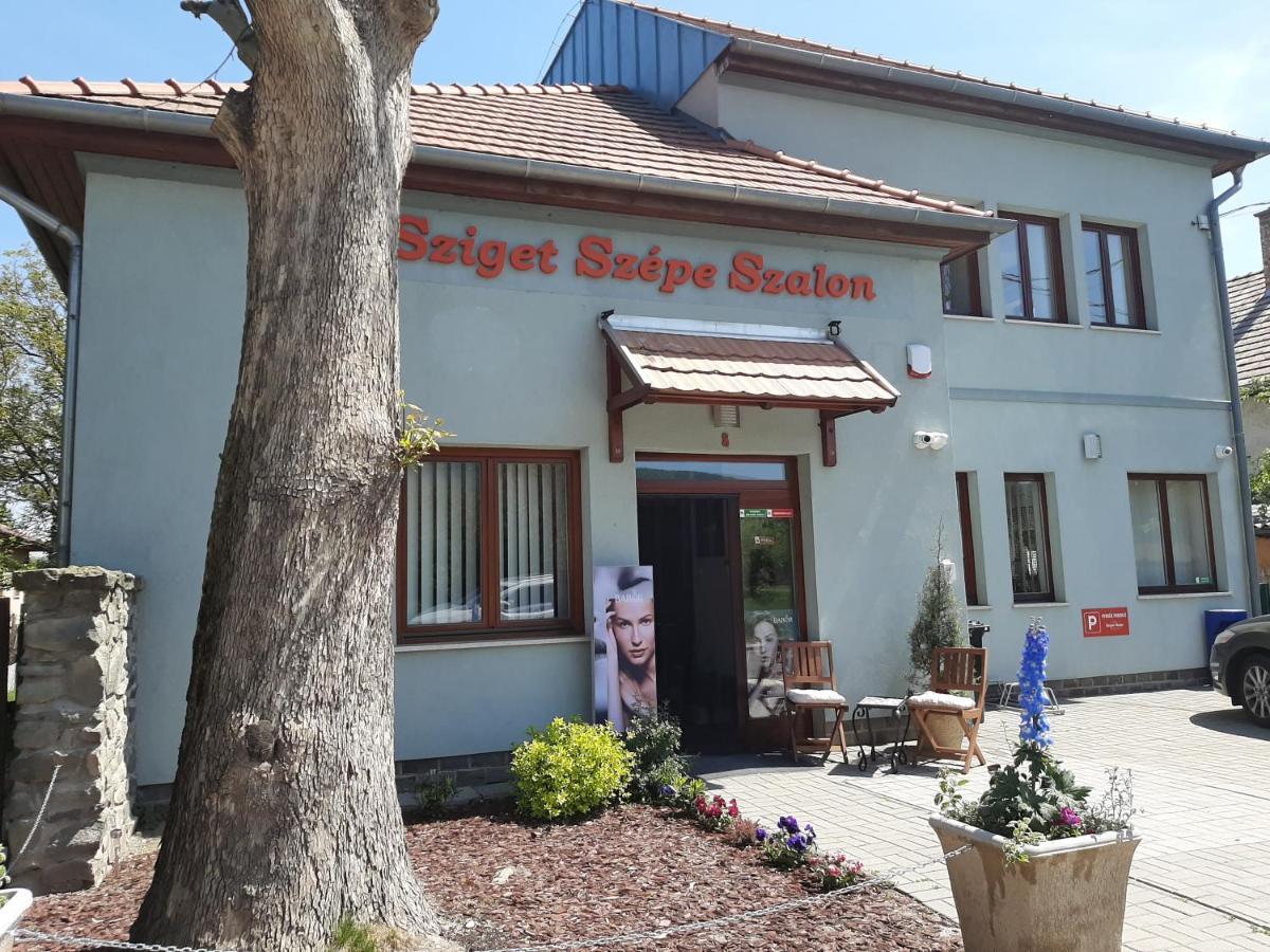 Megyeri Apartman Pócsmegyer المظهر الخارجي الصورة